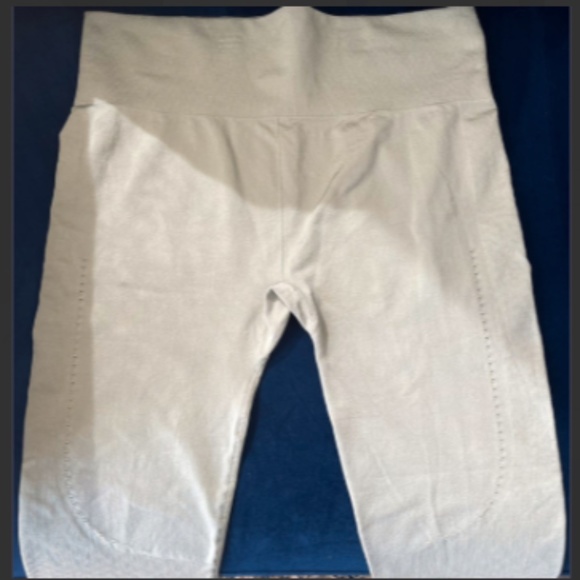 (NWT) JoyLab Sage Green Women’s 7/8 Length Ribbed Leggings - Picture 2 of 8